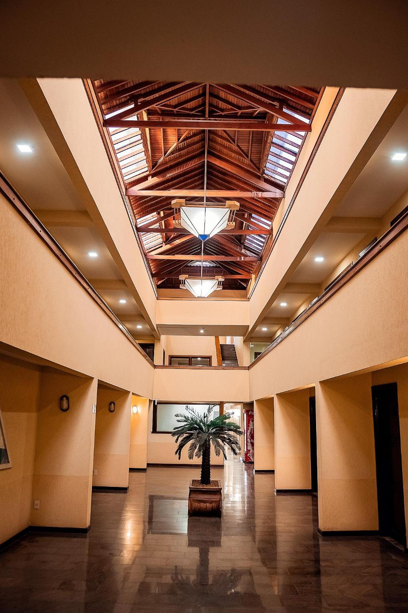 Sakr Hotel Penápolis Exterior foto